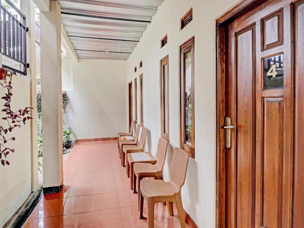 Adinda Homestay Lembang Exteriör bild